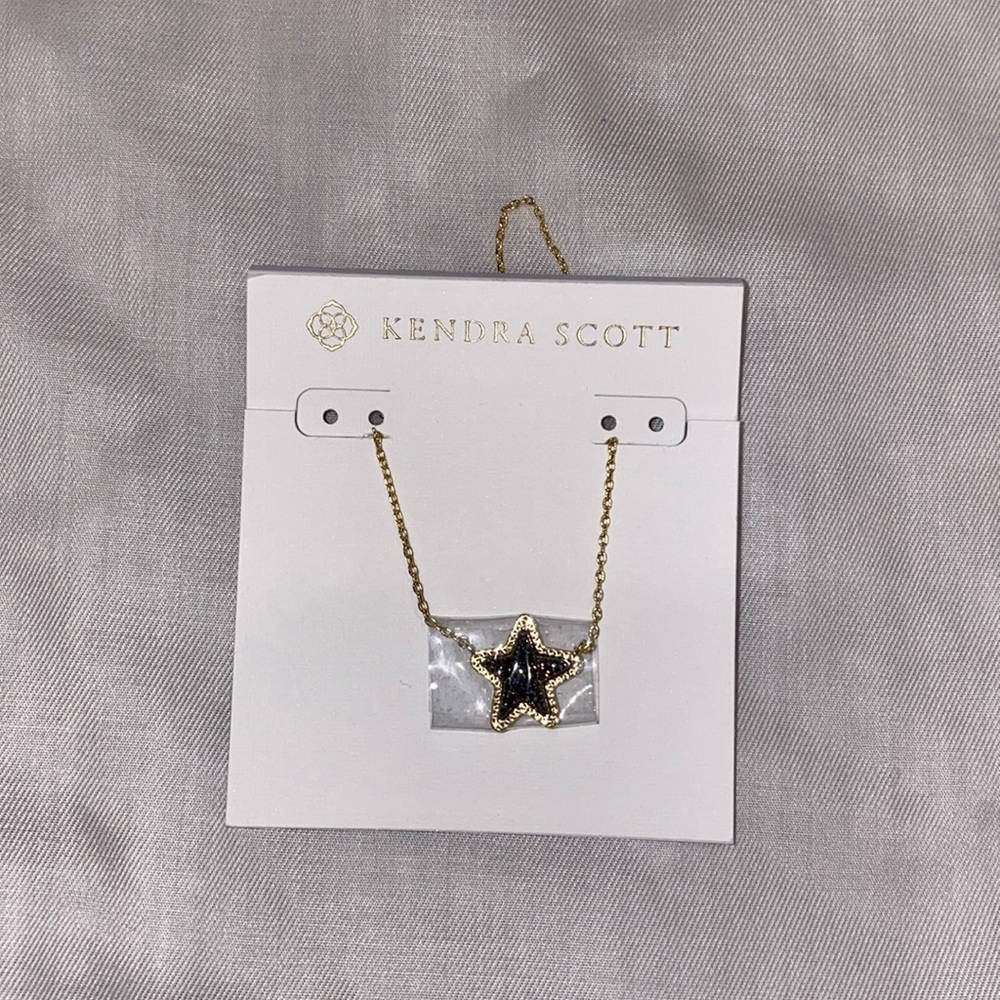 Kendra Scott Star Necklace